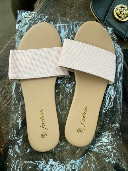 Sandales colorées pour femme