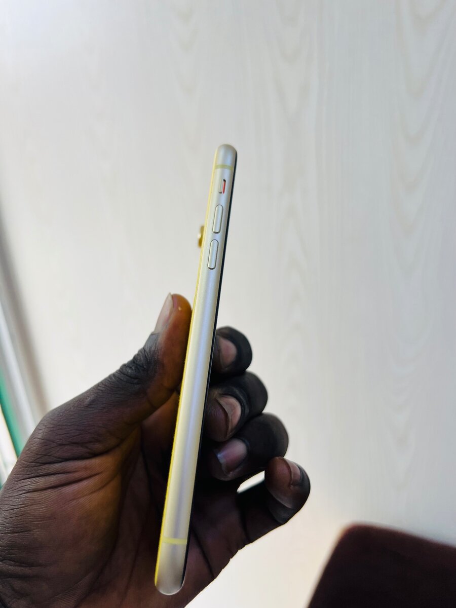 iPhone XR quasi neuf