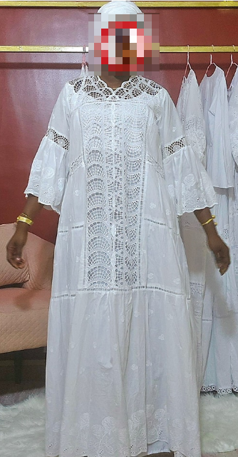 robe au sol en pur coton avec voile assorti blanc beaucoup de broderie