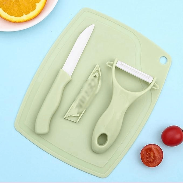 Cute 3 PC's of 1x peeler 1x knife 1x cutting board