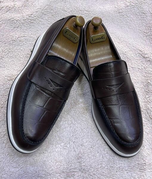 Mocassins en cuir marron foncé