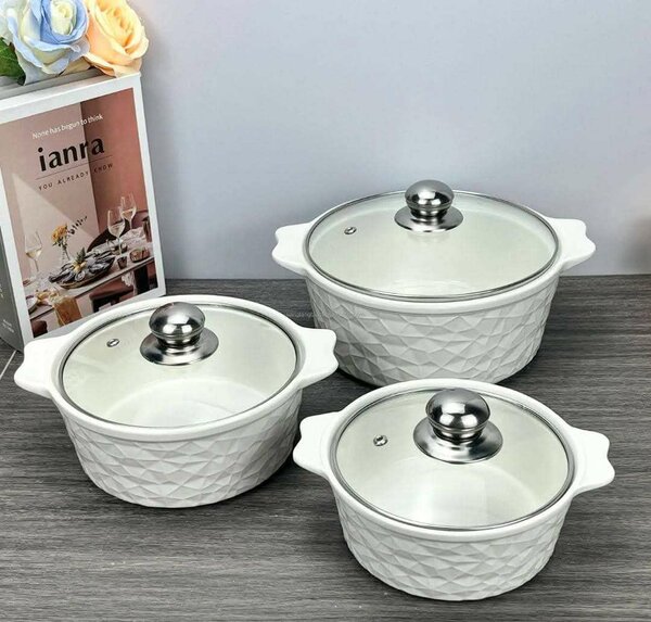 Soupière en porcelaine fermetu