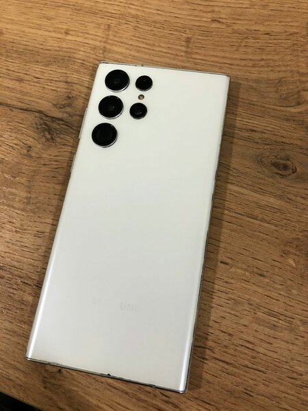 Samsung S22 Ultra 256gb White Colour Good Condition