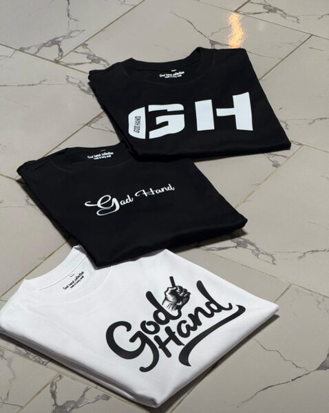 T-shirts et sweat à capuche God Hand