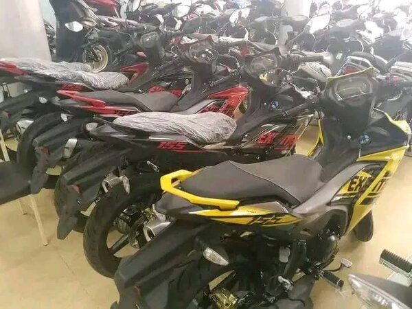 Motos sportives puissantes