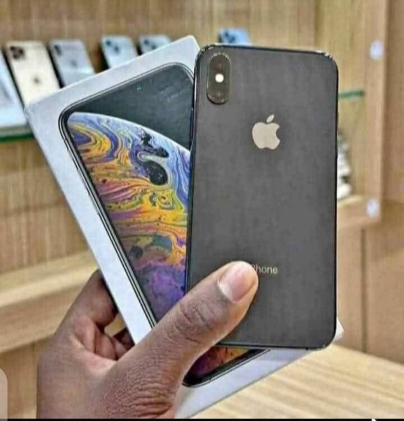 iPhone X avec boîte