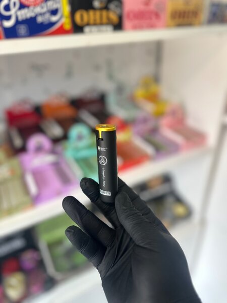 Briquet laser