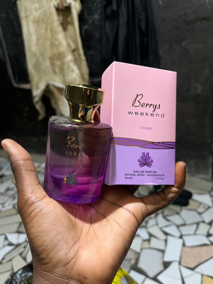 Parfum Berrys Weekend Violette
