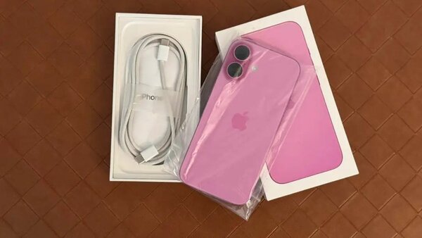 iPhone 16 rose dernier modèle