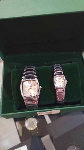Montres Couple Élégantes