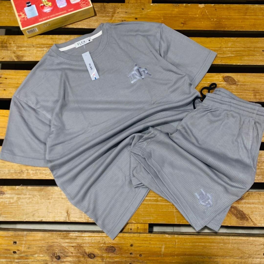 2 piece in different colors and sizes