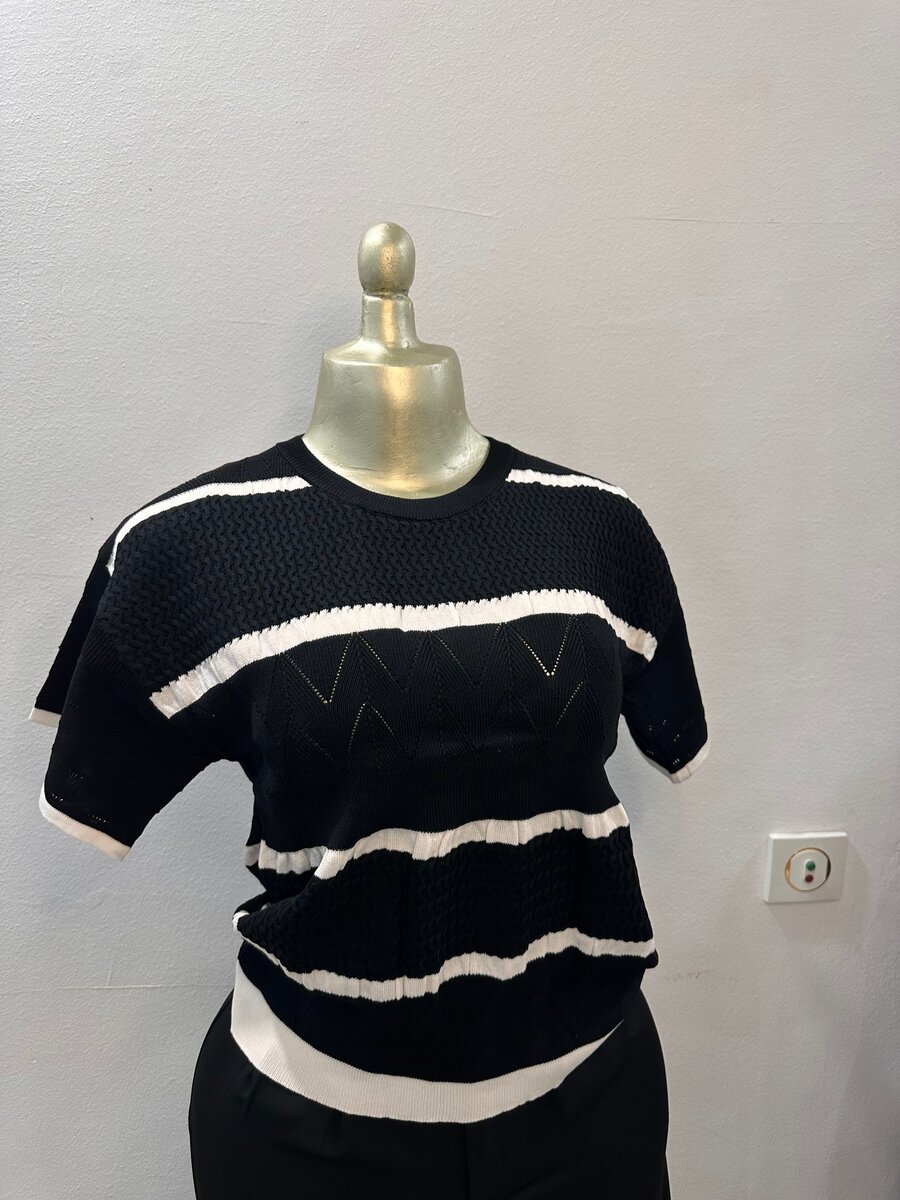 T-shirt en maille rayé chic