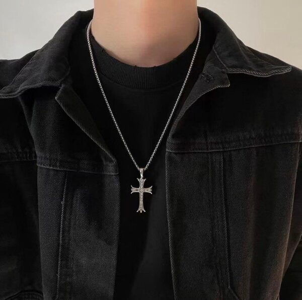 Collier Croix Argent Élégant