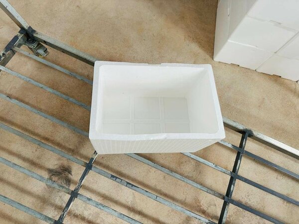 Boîte en polystyrène isolante