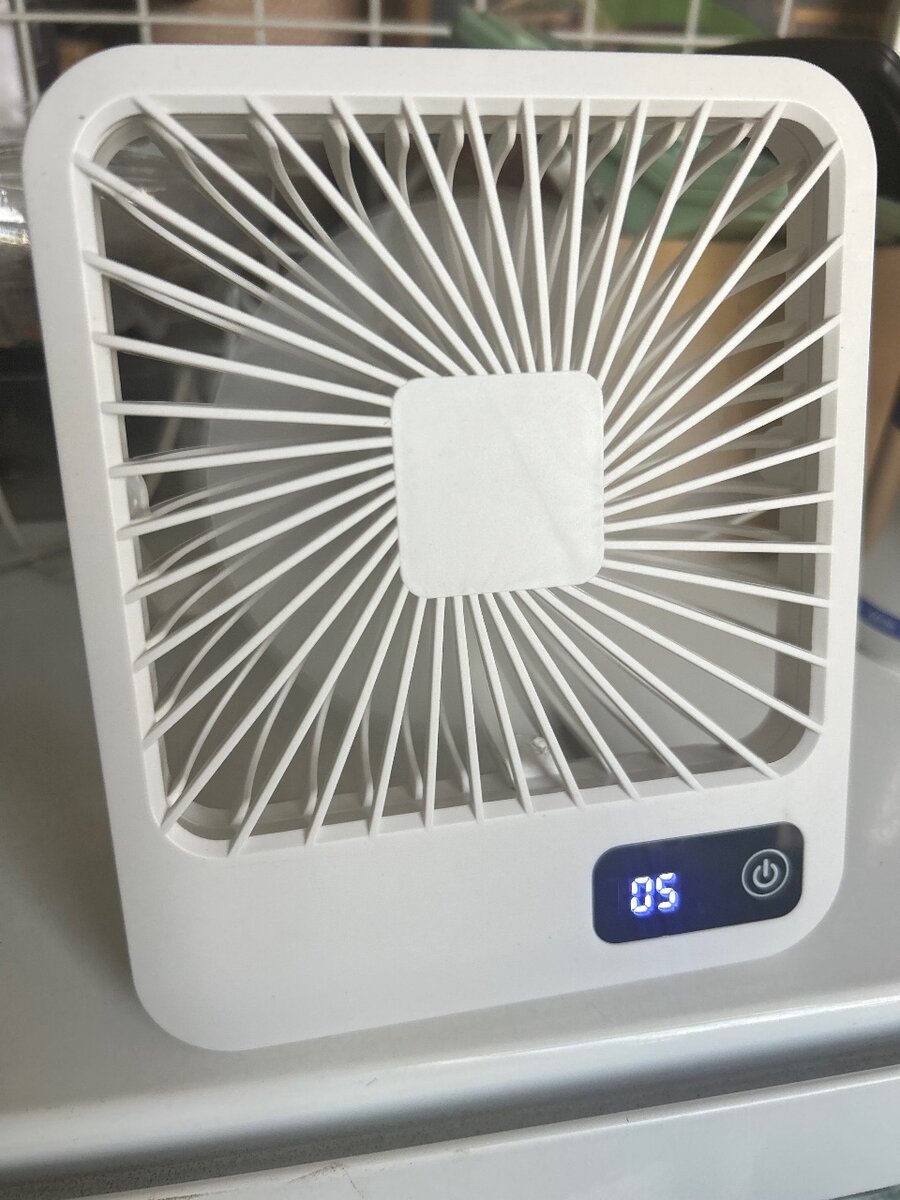 DEKTOP Stand Fan