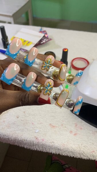 Press on nails de qualité