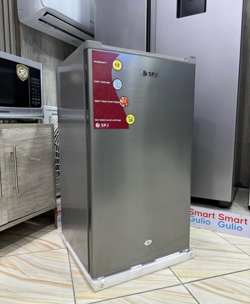 SPJ table top fridge, straight door