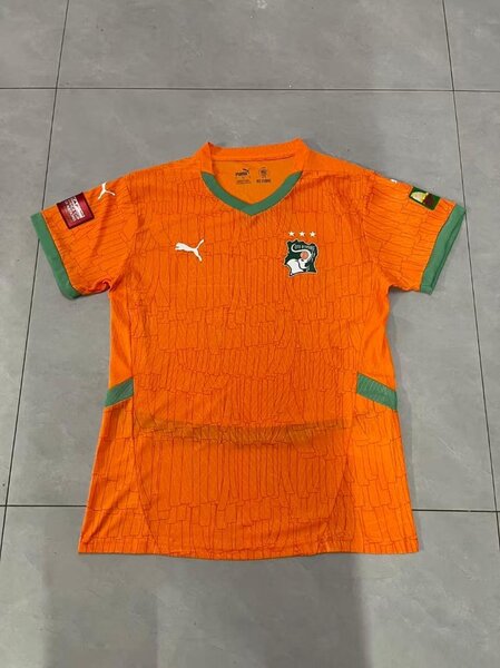 Maillot de football orange