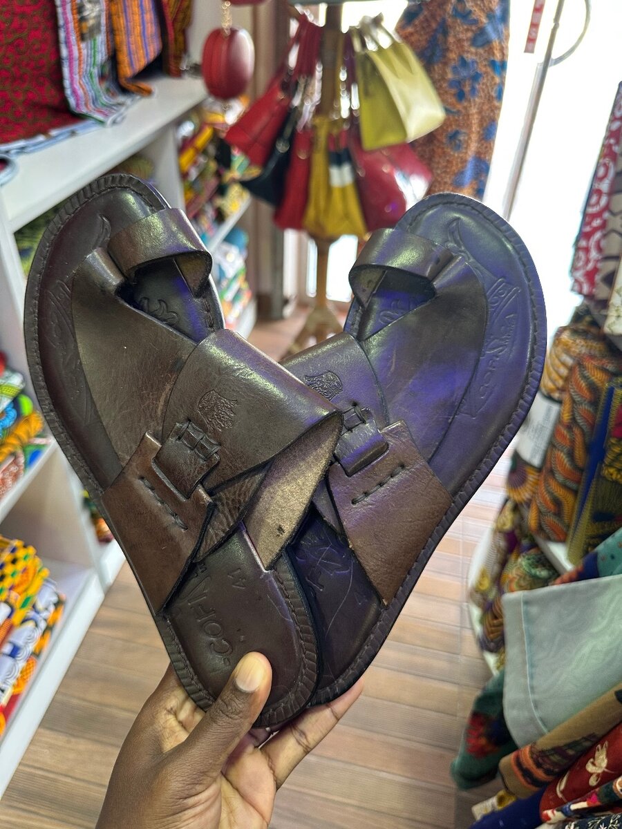 Kumasi made leather slippers