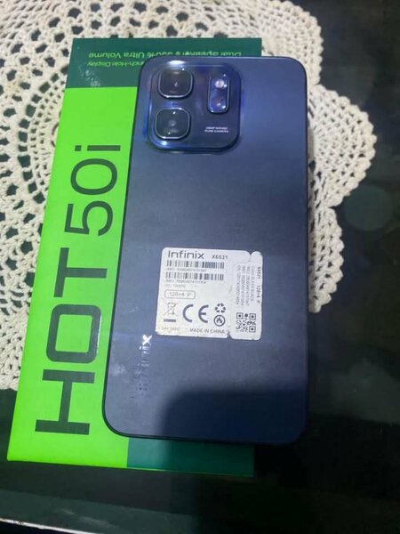 Téléphone Infinix Hot 50i