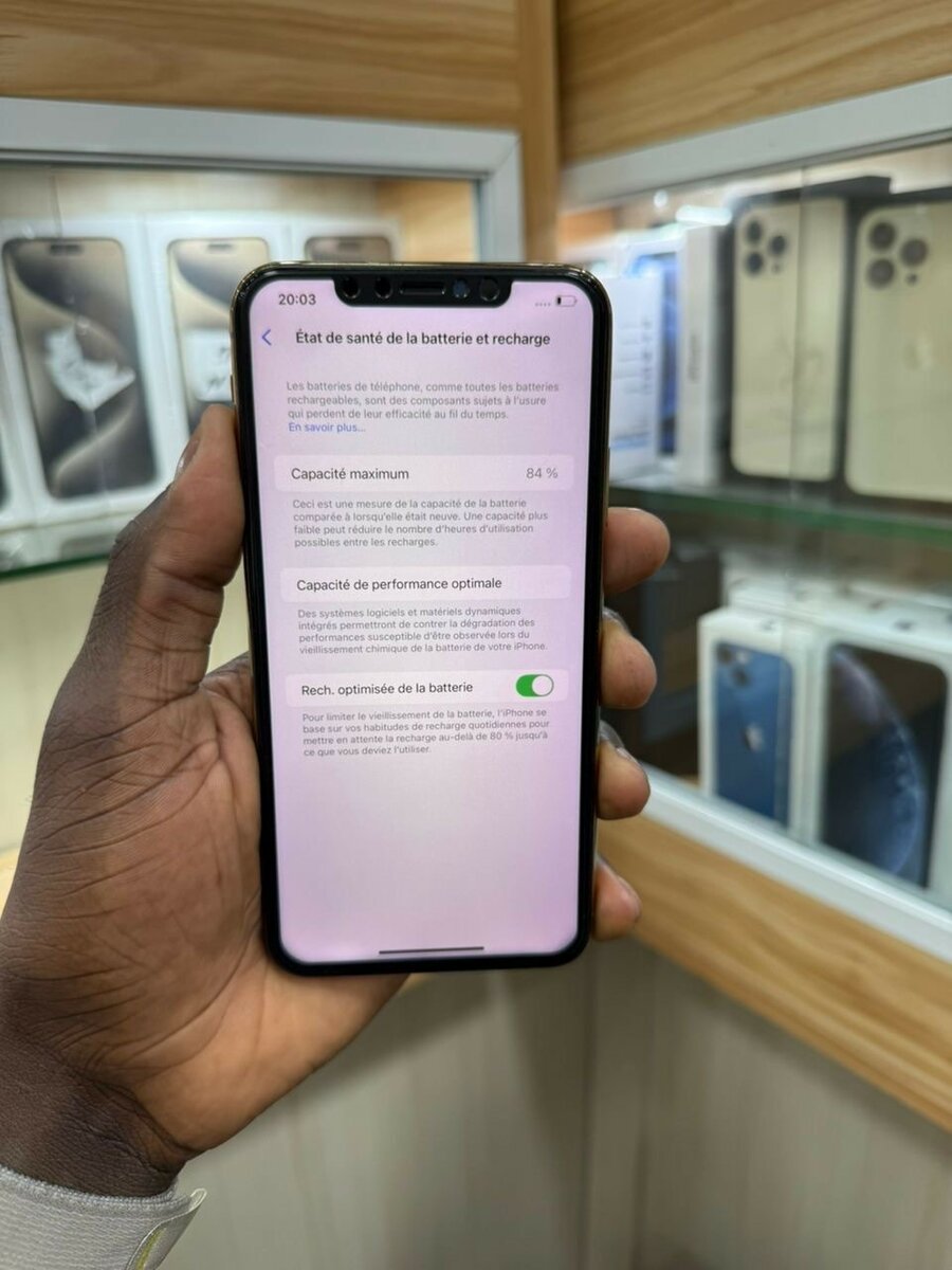 iPhone 11 Pro Max 256go quasi neuf