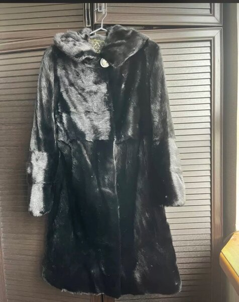 Норковая шуба. 44 р