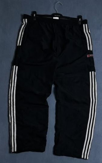 Adidas pants size : waist L / length 42