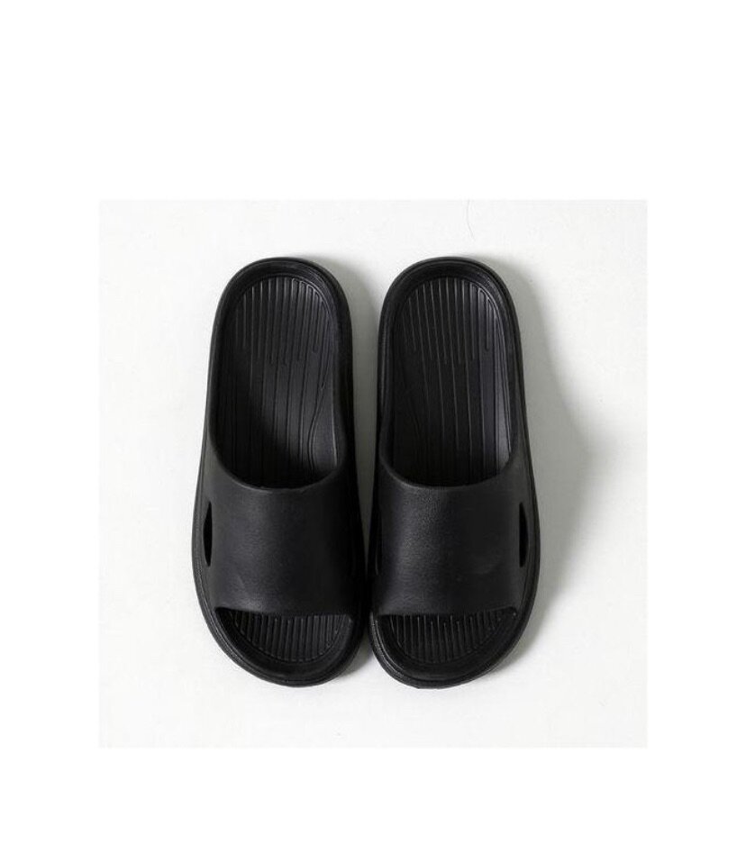 Tongs de bain antidérapantes noires