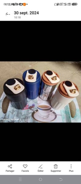 Thermos isotherme avec tasses