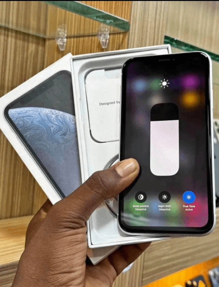 iPhone Blanc Débloqué Neuf