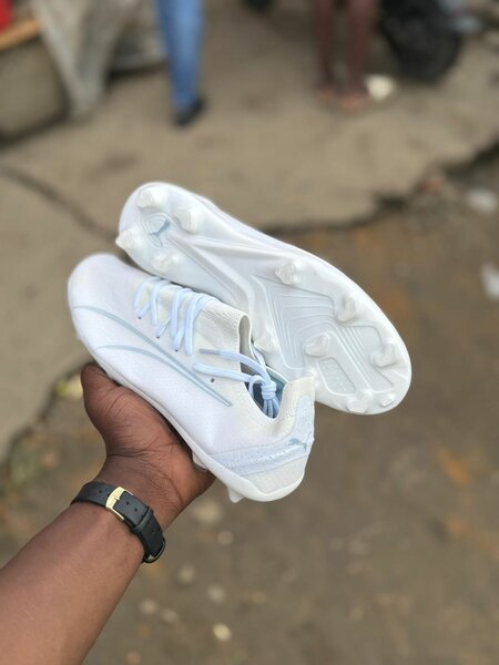 Chaussures de Football Blanc