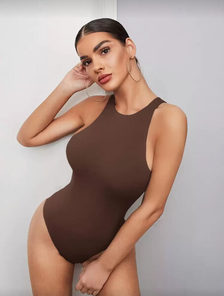 Body élégant sans manches