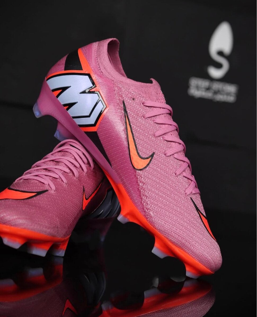 Chaussures de foot légères rose
