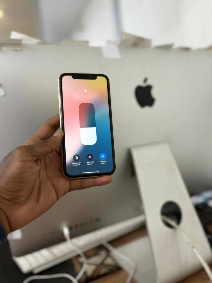 iPhone 11 Jaune 64 Go