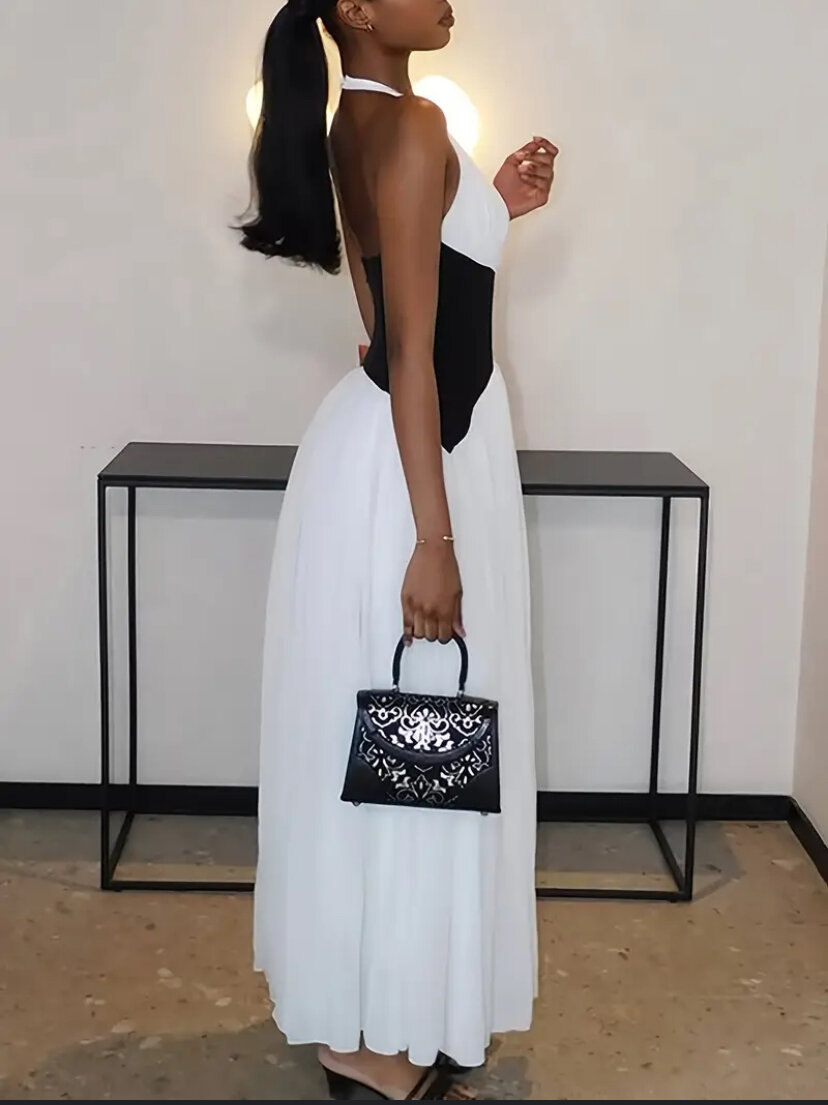 Elegant Halter Evening Dress