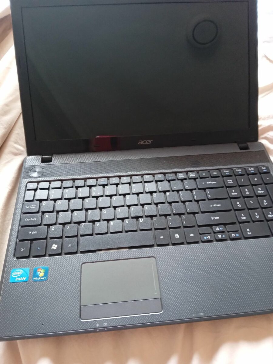 Acer aspire 5349  14 inch  laptop
