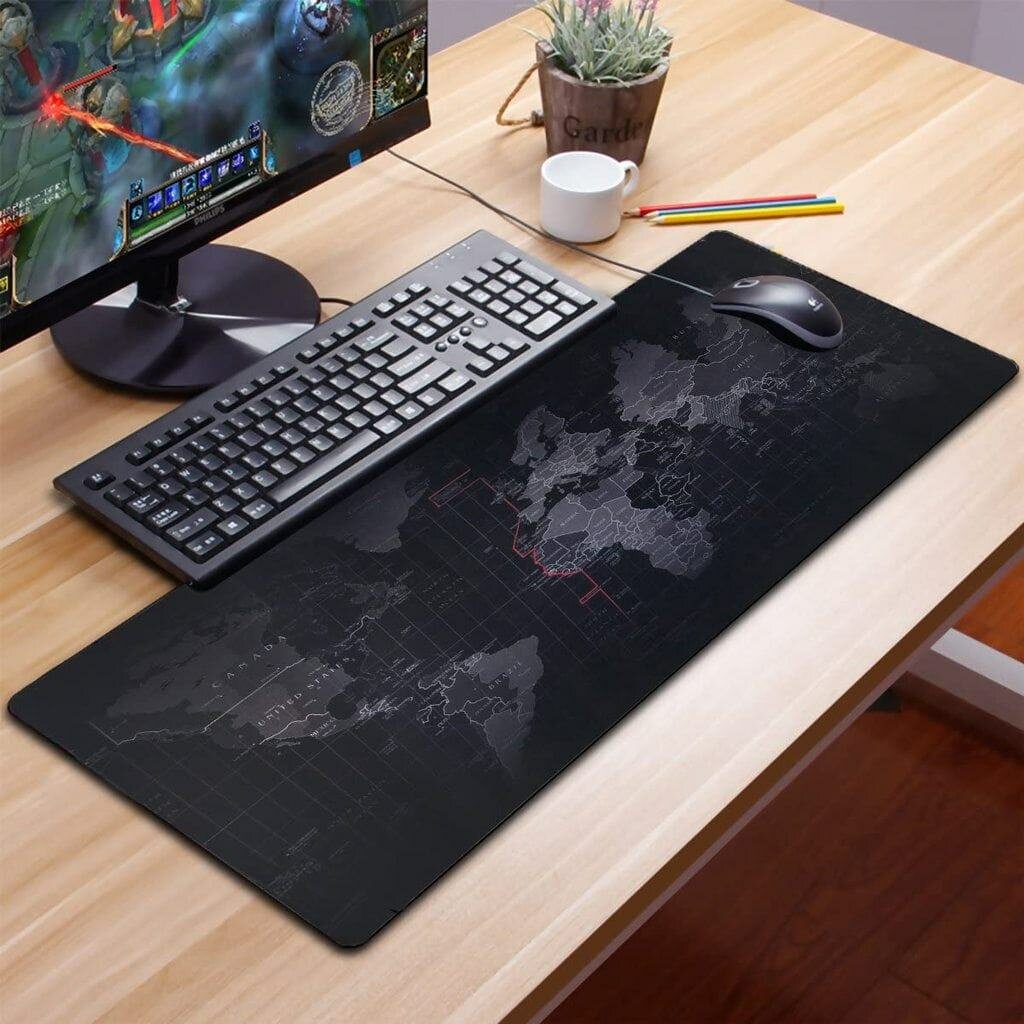 World map mouse pad