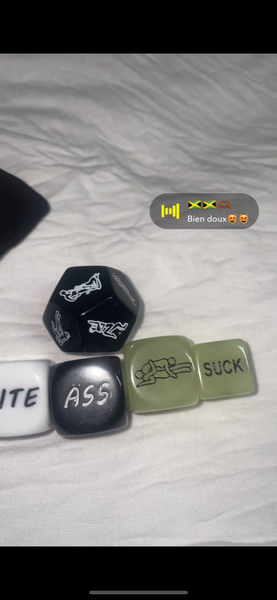 Dés sexy couple à lancer