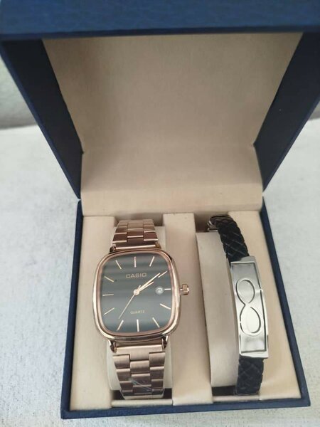 Montre Casio élégante homme