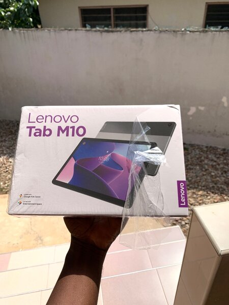 Lenovo Tab M10