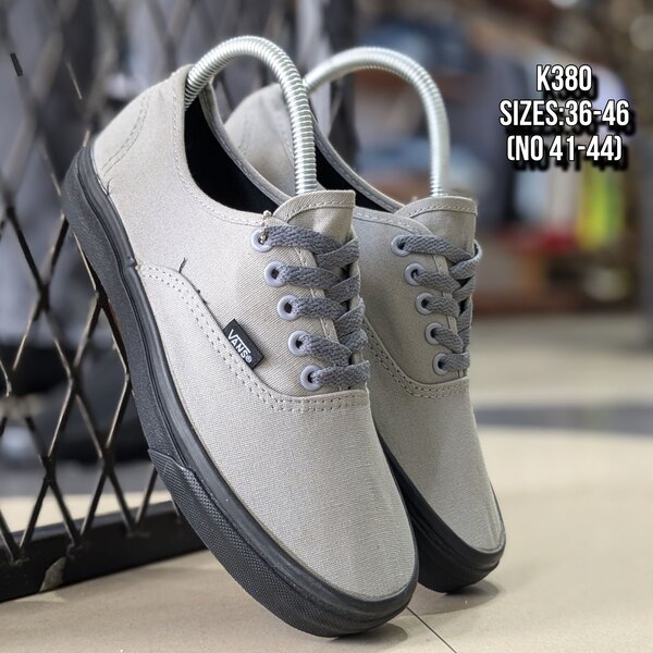 OLD SKOOL & CLASSIC VANS