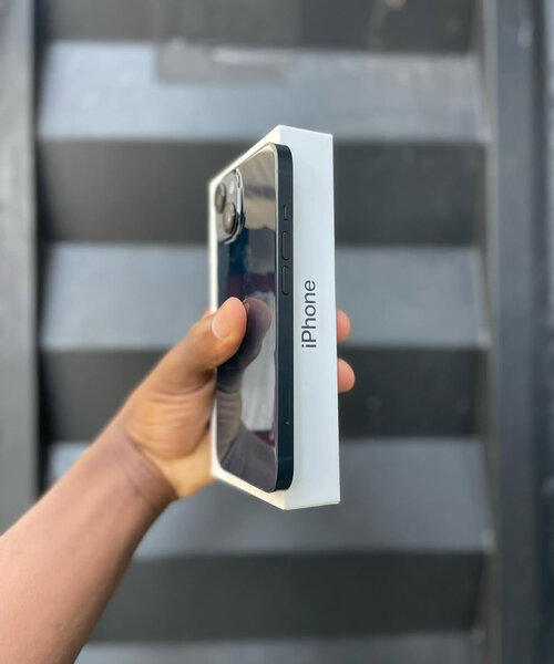 iPhone 14 128 Go Noir