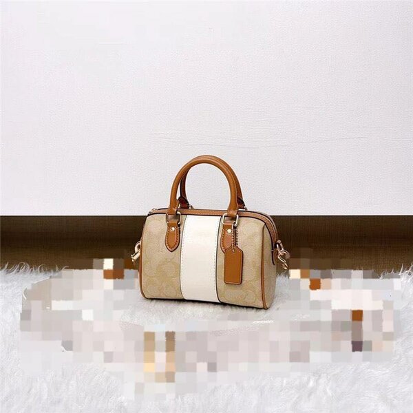 Sac à main élégant Coach