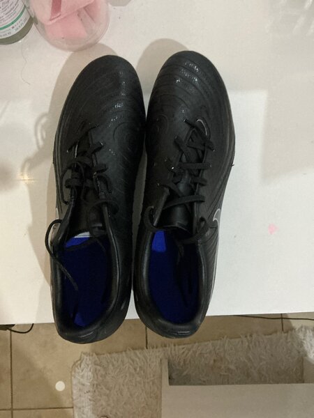 Chaussures de Football Noires
