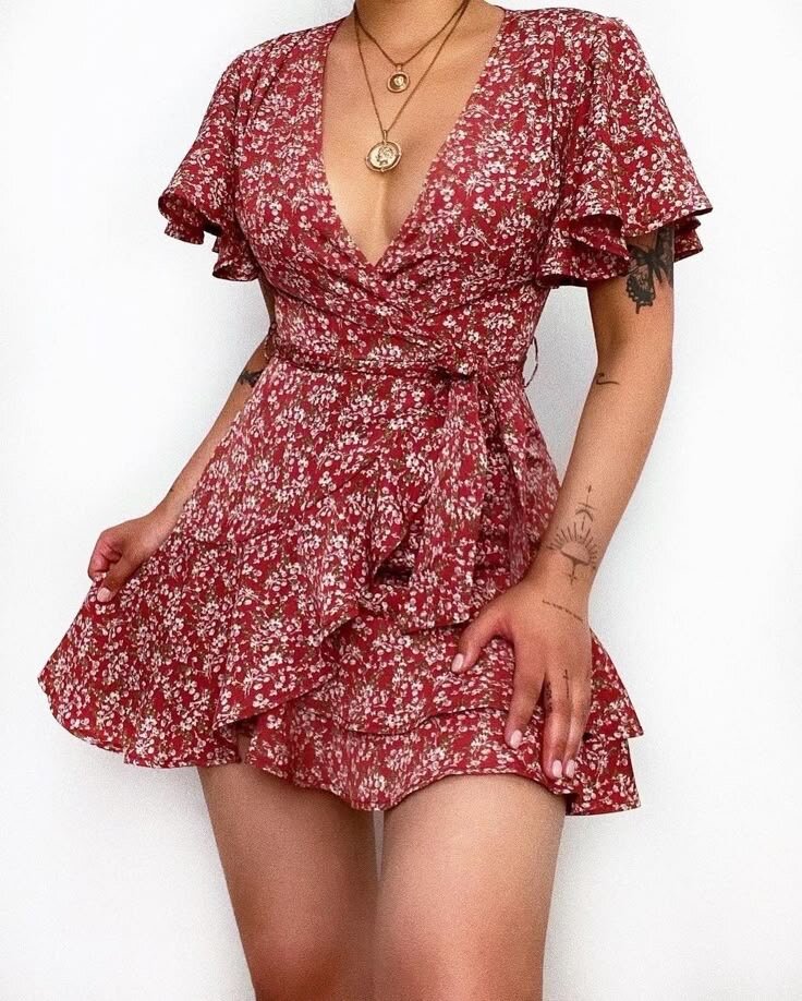 Robe chic à fleurs élégante
