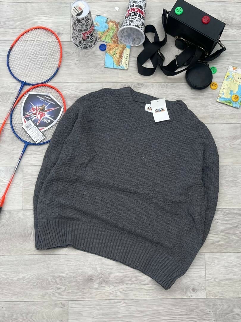 Pull en laine gris élégant