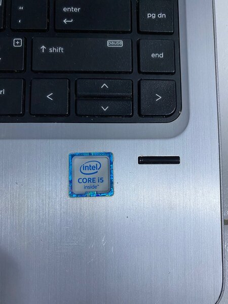 HP CORE I5 6 em GÉNÉRATION EN 14 POUCE