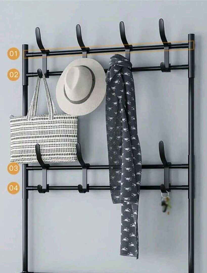 ÉTAGÈRE DE CHAUSSURE AVEC CEINTE