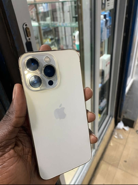 iPhone 14 Pro Blanc Neige