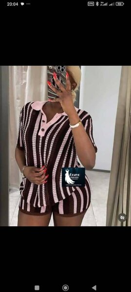 Tenue décontractée rayée pour femmes